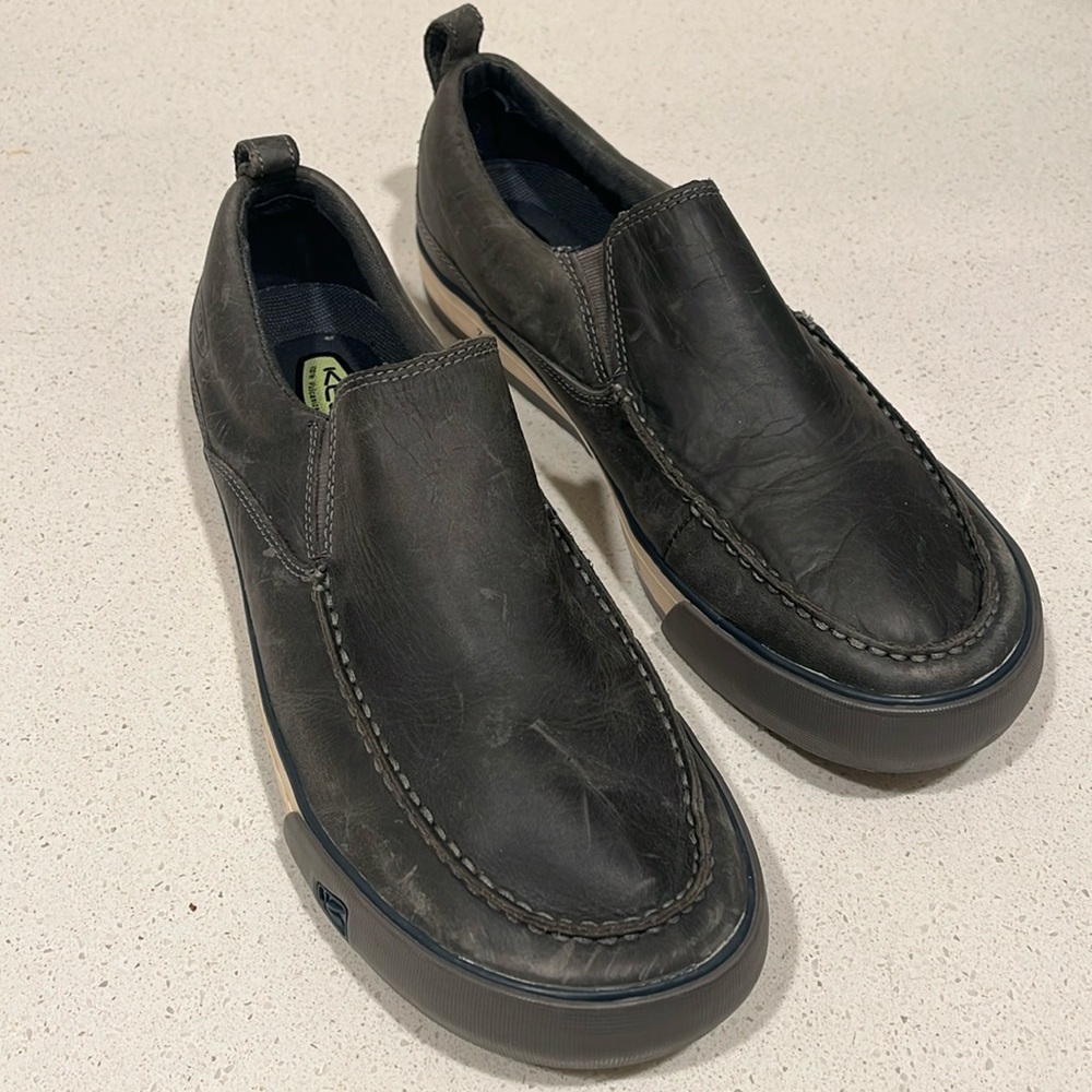 Keen Timmons Gray Leather Slip On Loafers Mens size 10
